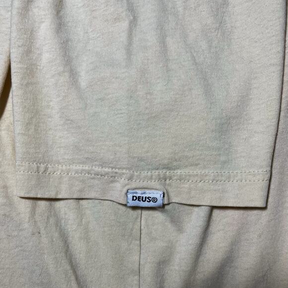 Deus Ex Machina Miyagi Caps Tee Shirt Spellout Yellow Faded Motorcycle Medium - Picture 5 of 9